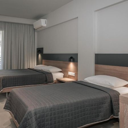 Elizabeth Queen Luxury Rooms Paralia Katerinis Exterior photo
