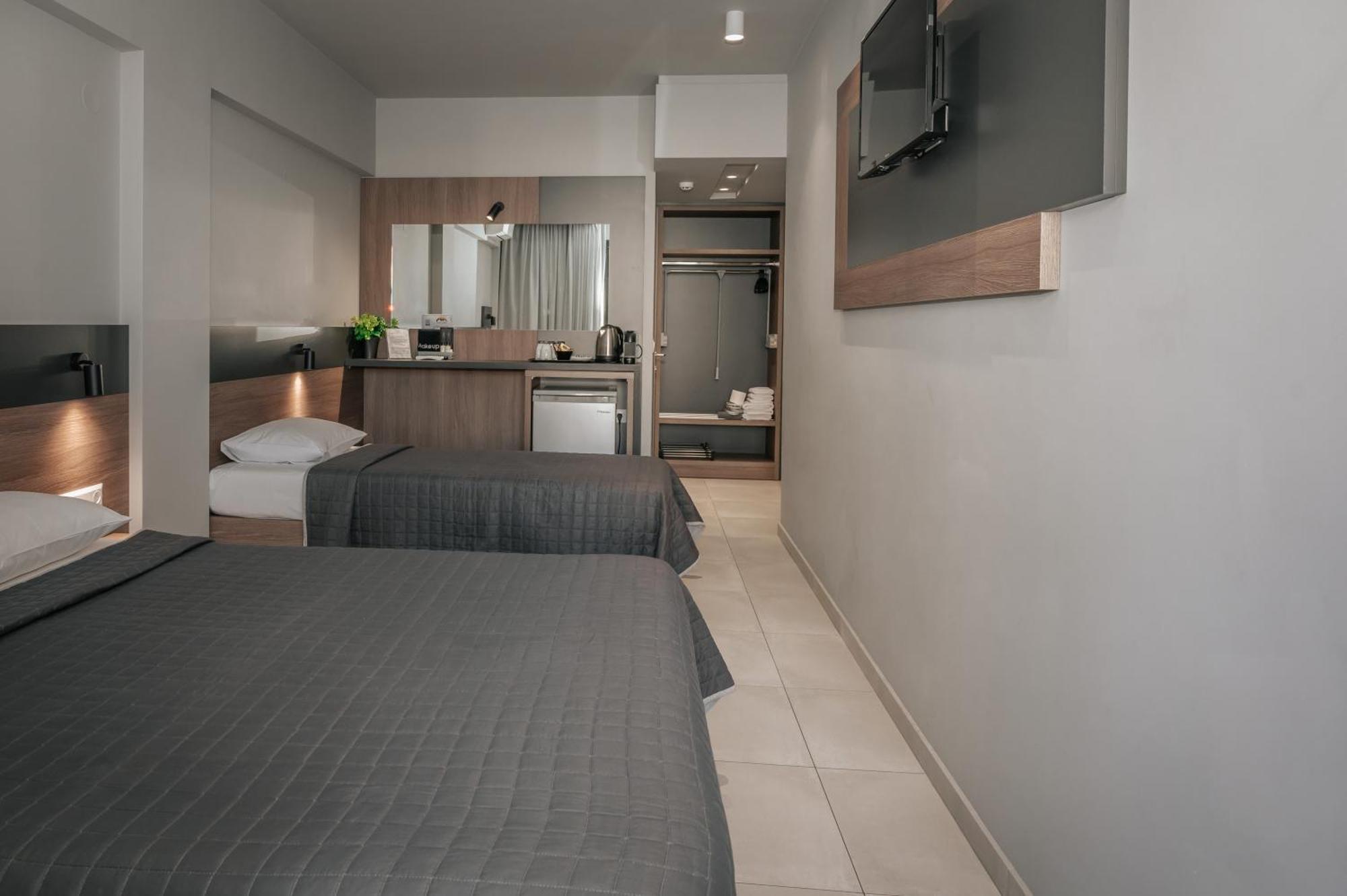 Elizabeth Queen Luxury Rooms Paralia Katerinis Exterior photo